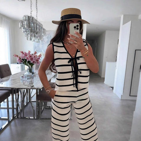 Knitted women's clothing summer new front lace-up sleeveless knitted trousers women's suit m301786
