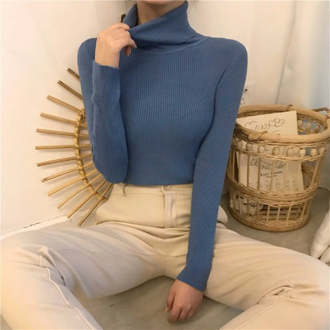 Slim-fit solid-color pullover top m302025