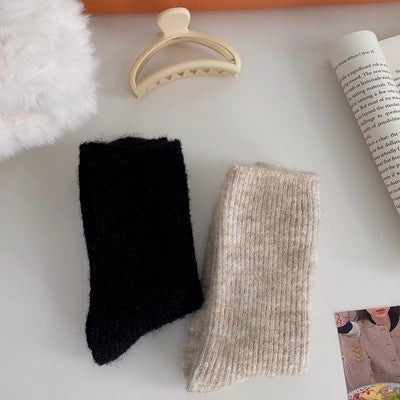 Xiao Xiangfeng Solid Color Wool Socks Women's Long Socks Instagram Trendy Pure Cotton Autumn and Winter Thickened and Warm Cashmere Retro Mid length Socks m1915010470